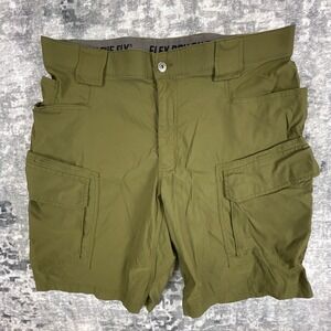 Duluth Trading Co Mens 38 Flex Dry On The Fly Olive Green Spandex Cargo Shorts